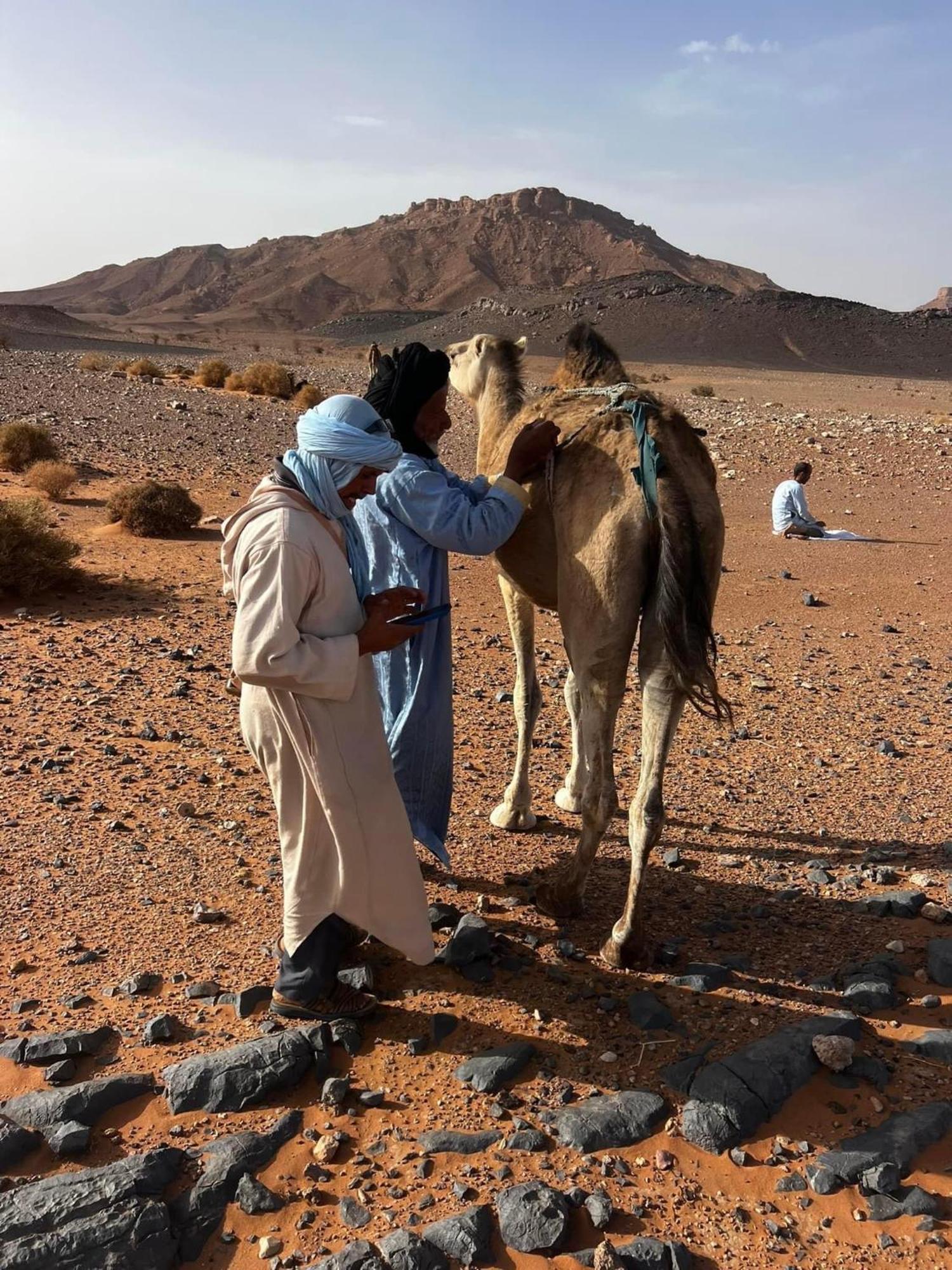 Desert Chegaga Luxury Camp El Gouera Экстерьер фото